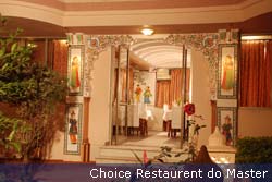Choice_restaurant_entrance_